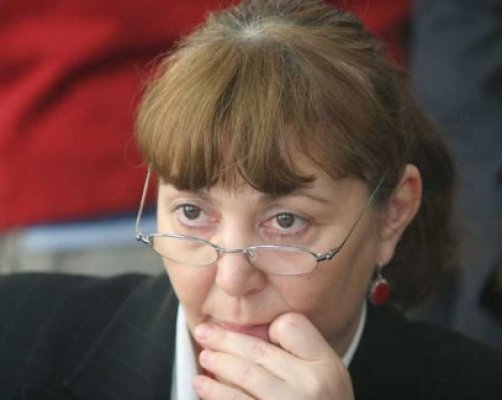 Macovei: Este ilegal să modifici listele electorale care au fost deja actualizate până pe 10 iulie